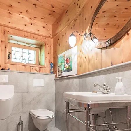 4br Chalet In Viehofen - What'app - 0034-635-520-036 - For Reservations! *