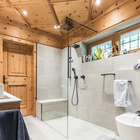 Villa 4br Chalet In Viehofen - What'app - 0034-635-520-036 - For Reservations! Zell am See