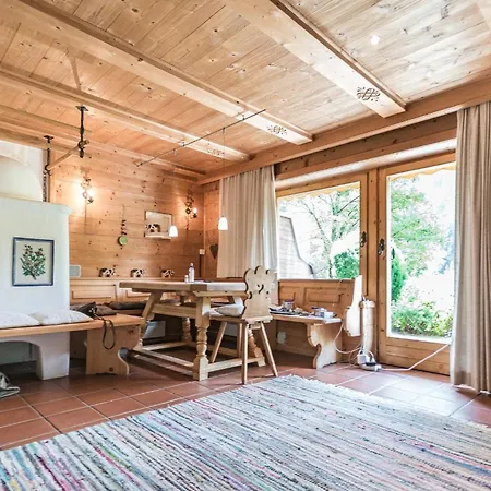 4br Chalet In Viehofen - What'app - 0034-635-520-036 - For Reservations! וילה *